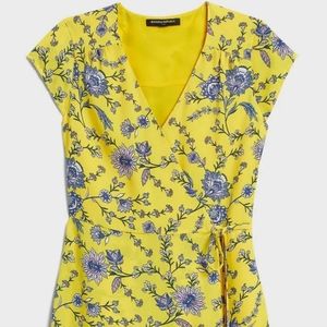 Banana Republic - NWOT Midi Wrap Dress - Floral
